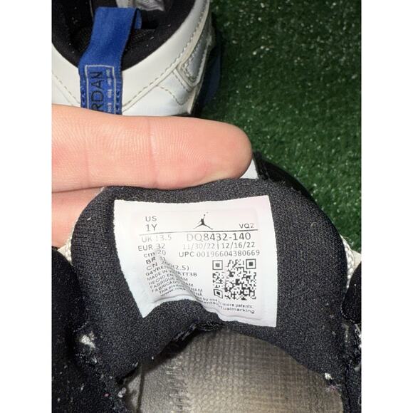 Kids Nike Air Jordan Jumpman Two Trey‎ Size 1Y Black Blue Shoe Walking Sneakers - Picture 8 of 9